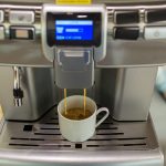 Machines à café pour le bureau : Un guide complet pour des boissons chaudes de qualité